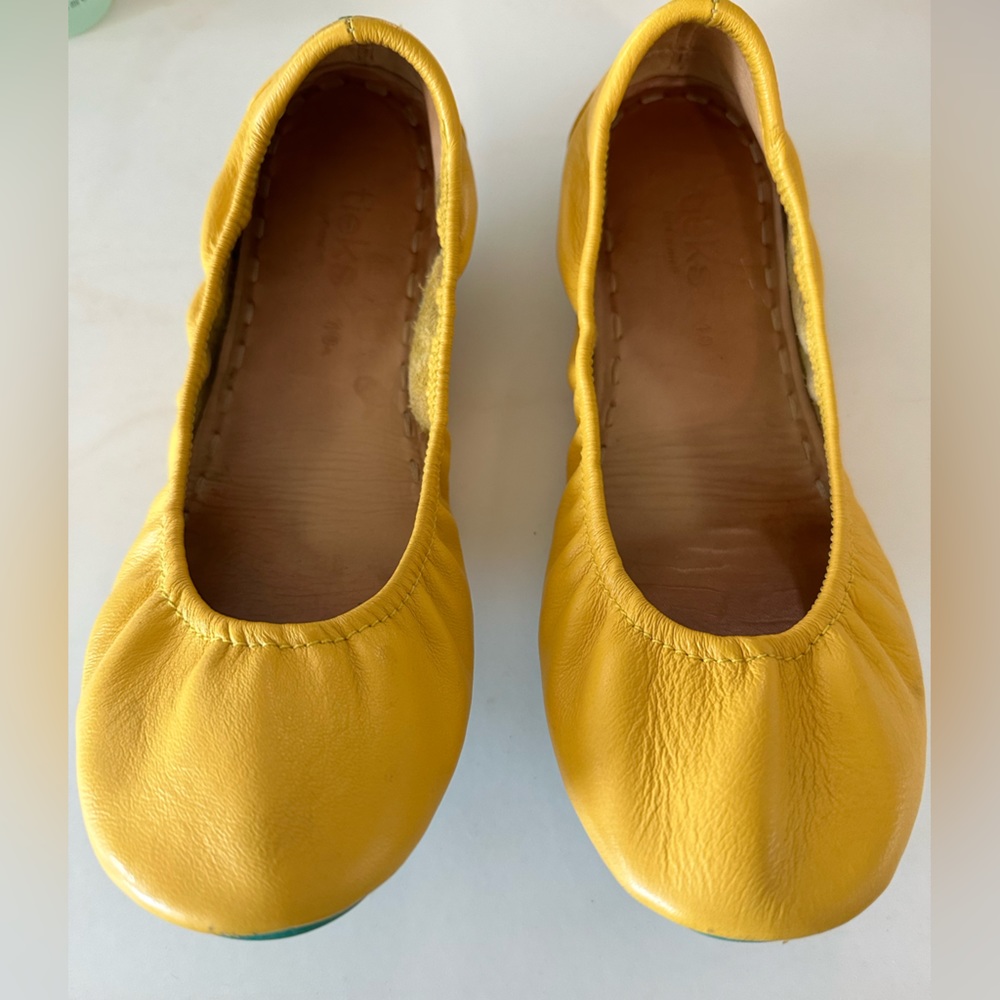 Tieks Mustard Size 10